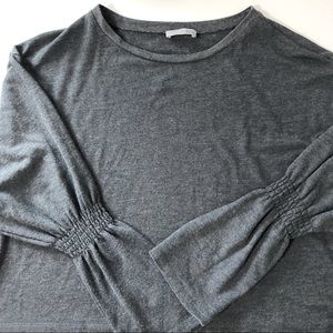 Zara | Grey Sweater with fit and flare sleeve